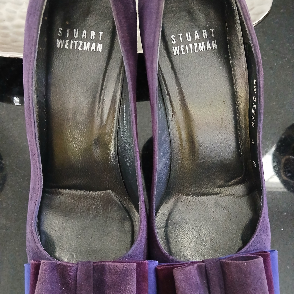 Stunning Purple Suede Bow Heels by Stuart Weitzman – Elegant Statement Pumps - Picture 9 of 16